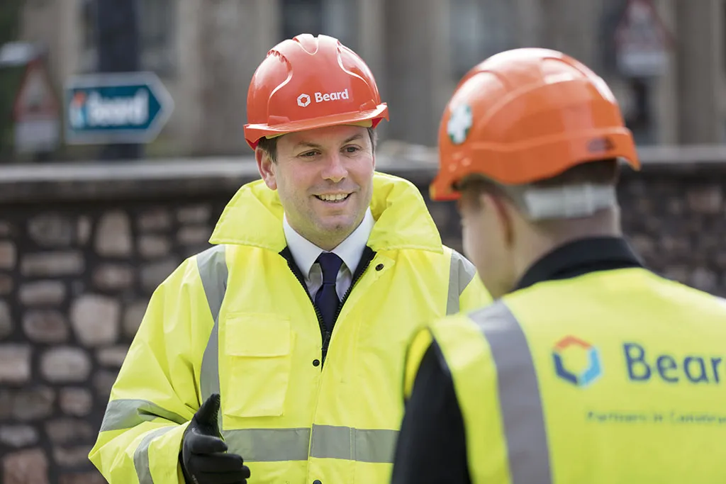 Barzda padidina pajamas, nes ji prisitaiko prie rinkos kritimo